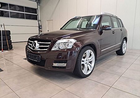 Mercedes-Benz GLK 350 CDI 4Matic / PANO / LEDER / NAVI /