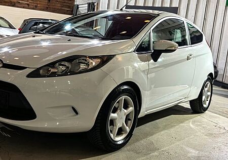 Ford Fiesta Trend Sitzheizung/1.Damenhand/Allwetterr.