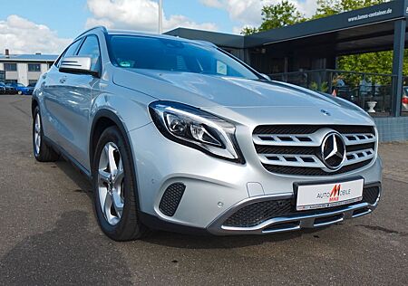 Mercedes-Benz GLA 200 Automatik+Garantie+Neuwagenzustand+Kamer