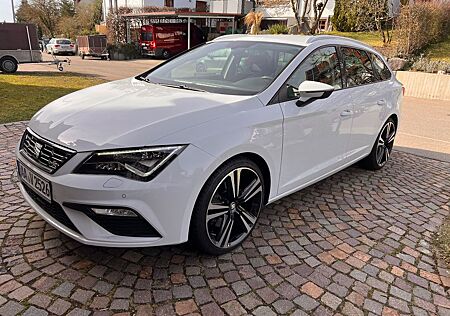 Seat Leon ST 1.8 TSI FR DSG JBL LED Navi usw.