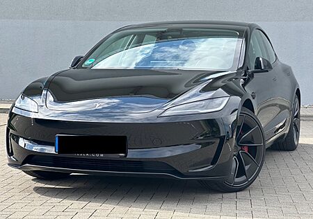 Tesla Model 3 Performance HIGHLAND mit 19% MwSt