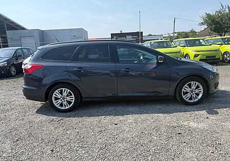 Ford Focus 1,6TDCi 85kW DPF Titanium Turnier Titanium