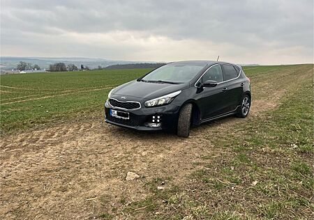 Kia Cee'd / Ceed 1.6 CRDi GT Line GT Line