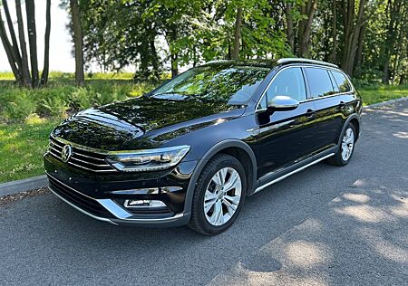 VW Passat Alltrack Volkswagen 2.0 TDI SCR 140kW DSG 4MOT A...