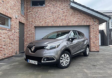 Renault Captur Navi Tempomat Sitzheizung Klimaautomatik