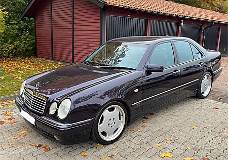Mercedes-Benz E 55 AMG W210 Violan Metallic Mint Condition