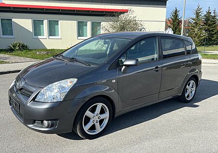 Toyota Corolla Verso 2.2 D-4D Sol