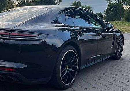 Porsche Panamera 971