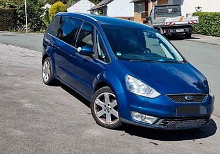 Ford Galaxy 2,0 TDCi 96kW DPF Ghia Ghia