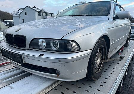 BMW 525d A Exclusive touring