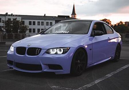BMW 320i Coupé -