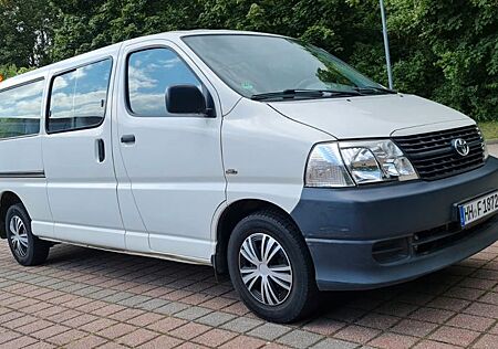 Toyota Hiace Lang