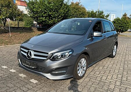 Mercedes-Benz B 200 CDI / Automatik/LED/PDC/LED / Service neu