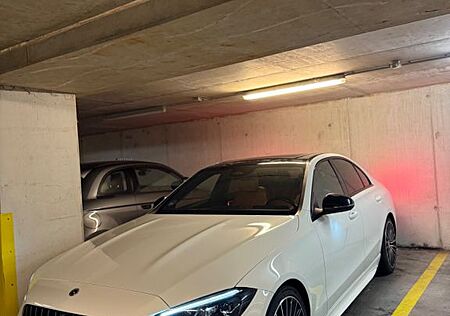 Mercedes-Benz C 300 e 4MATIC Autom. -