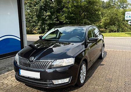 Skoda Rapid 1.2 TSI Ambition Spaceback
