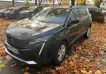 Peugeot 5008 BlueHDi 130 EAT8 Active Pack