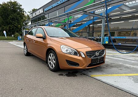 Volvo V60 Kombi Kinetic Euro 5