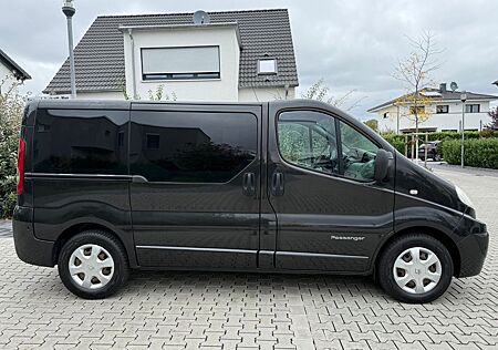 Renault Trafic Passenger Automatik
