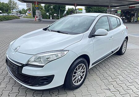 Renault Megane III 1.6 Lim. Authentique