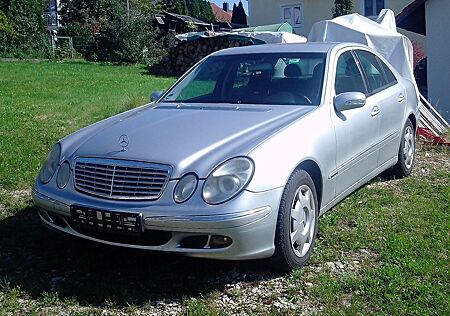 Mercedes-Benz E 220 CDI ELEGANCE