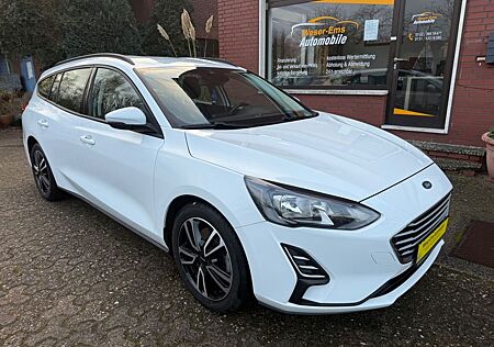 Ford Focus Turn KLIMA BLUET TEMP ALU LED HU&INS NEU!