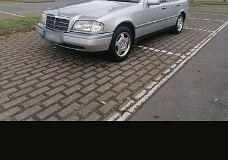 Mercedes-Benz C 180 ELEGANCE Elegance