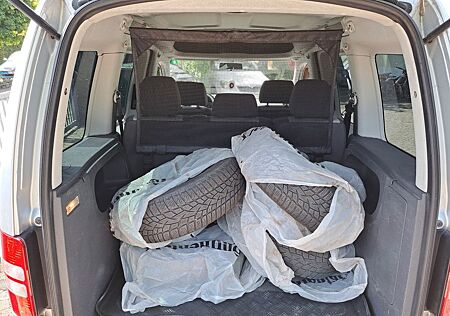 VW Caddy Volkswagen 1,6TDI 75kW BMT Highline 5-Sitzer High...