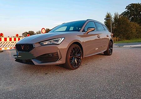 Cupra Leon 1.4 e-HYBRID 150kW DSG Sportstourer -