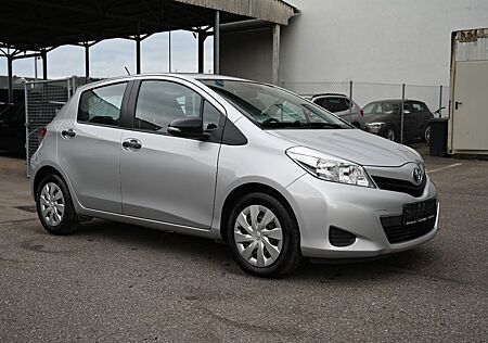 Toyota Yaris Cool 1.HAND