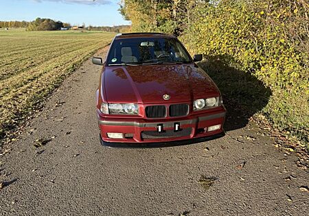 BMW 316i E36