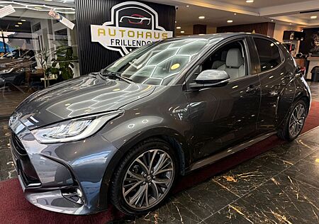 Toyota Yaris Hybrid Style LEDER/LED/KAMERA/63TKM!!