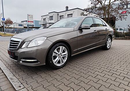 Mercedes-Benz E 220 CDI Lim.BlueEfficiency Avantgarde Navi Aut