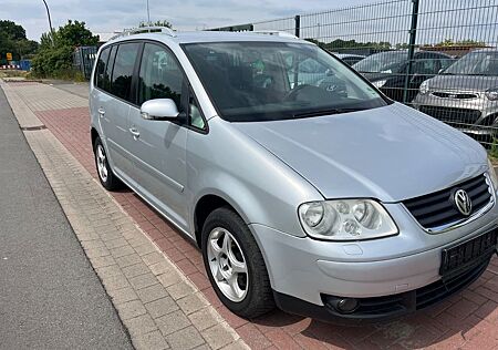 VW Touran Volkswagen 1.9 TDI TÜV 1 MONAT