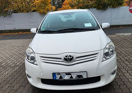 Toyota Auris 1,6-l-Valvematic Life Life