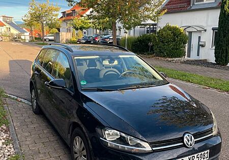 VW Golf Volkswagen 1.6 TDI Trendline Variant Trendline