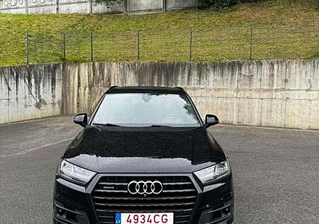 Audi Q7 3.0 TFSI quattro tiptronic -