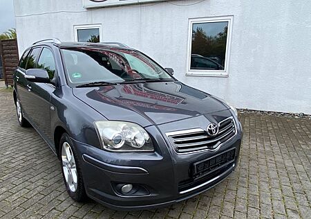 Toyota Avensis Kombi 2.2 D-CAT Sol/6Gang/Klimaautomatik