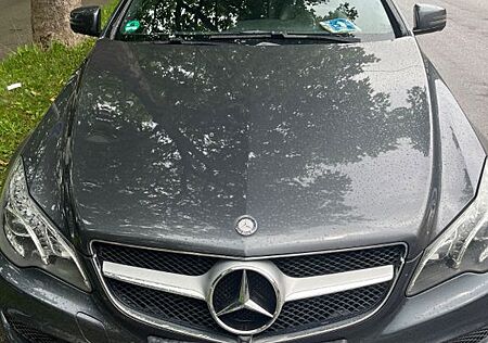 Mercedes-Benz E 220 E -Klasse Cabrio BlueTec / d