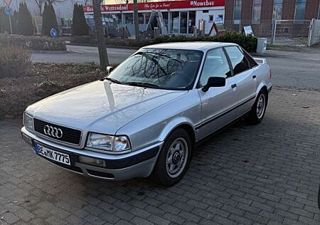 Audi 80 2.0 Limousine Original Schiebedach versiegelt