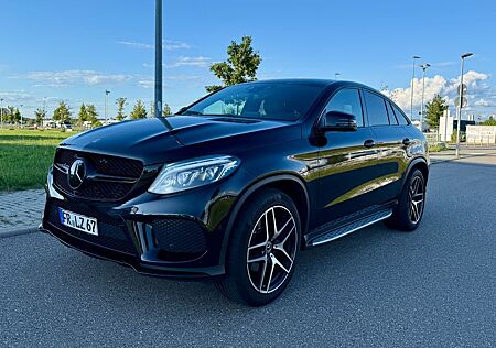 Mercedes-Benz GLE 350 d 4MATIC - AMG PAKET - PANO - MASSAGE