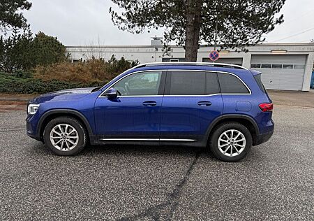 Mercedes-Benz GLB 200 d