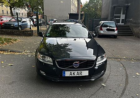 Volvo V70 Kombi Black Edition