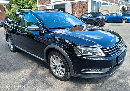 VW Passat Alltrack Volkswagen 4Motion Leder Panorama DSG AHK