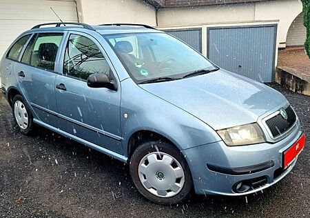 Skoda Fabia Combi 1.2 12V Classic HU/AU