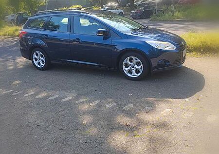 Ford Focus 1,6TDCi 85kW DPF Titanium Turnier Titanium