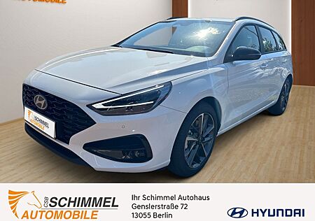 Hyundai i30 gebraucht kaufen Hyundai i30 Kombi MY25 ADVANTAGE MJ25 KAMERA NAVI LED