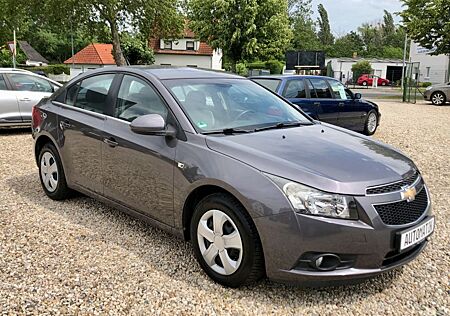 Chevrolet Cruze Diesel+Automatik aus 2.Hand