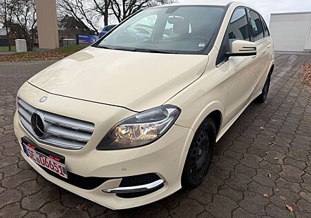 Mercedes-Benz B 200 c NGD*2.Hand*ATM*Scheckheft*