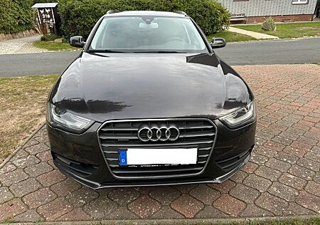 Audi A4 3.0 TDI S tronic quattro S line Avant. ACC