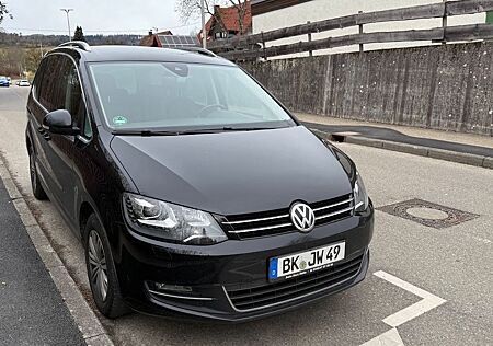 VW Sharan Volkswagen 2.0 TDI SCR 135kW DSG Highline Highline